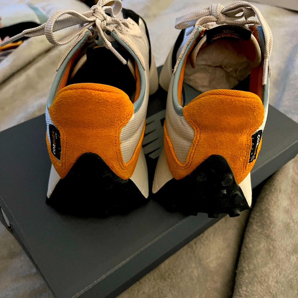 New balance barely worn